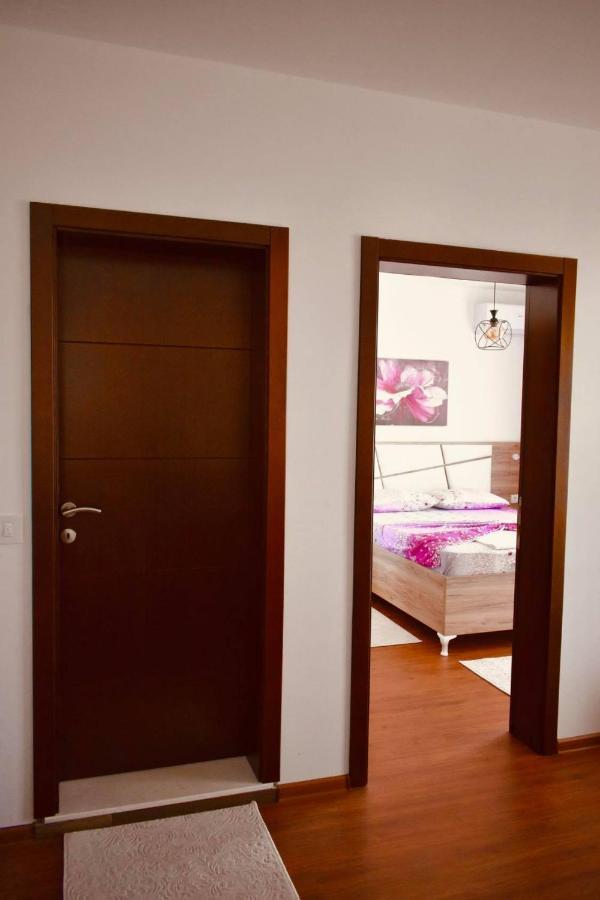 Casa Nita Lägenhet Ulcinj Exteriör bild