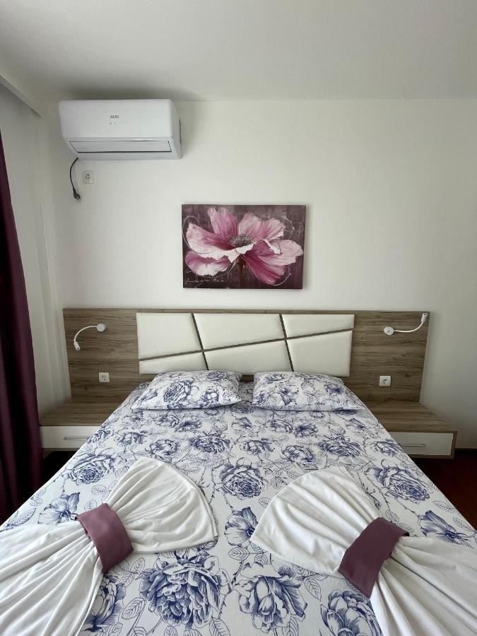 Casa Nita Lägenhet Ulcinj Exteriör bild